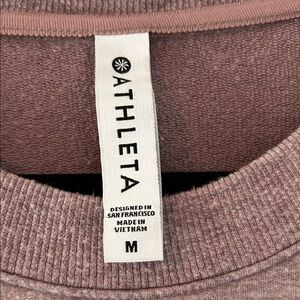 Athleta Mauve Long Sleeve Top w pockets